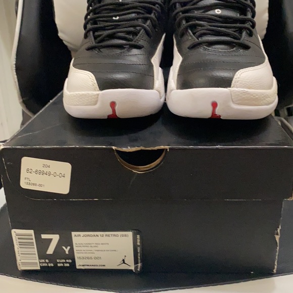 Air Jordan 12 Retro Playoff 2012 - Picture 4 of 11
